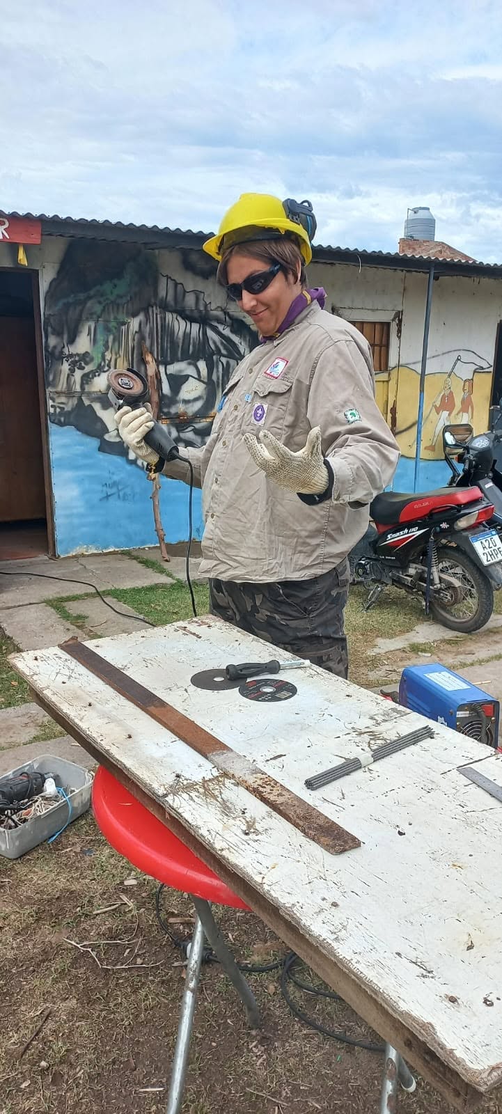 Caminante en tarea de construcción